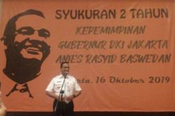 Hadiri Syukuran, Anies Baswedan Dengarkan Curhatan Warga