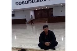 Jelang Pelantikan Presiden, Paranormal Ini Gelar Ritual di Gedung DPR
