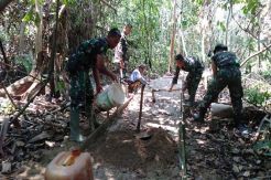 Satgas TMMD Bangun 8 Titik Jembatan dan 4.533 Meter Jalan Setapak