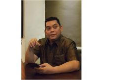 Matinya Etika Pendengung Media Sosial
