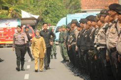 Bupati Lebak Pimpin Apel Pergeseran Pasukan Pilkades Serentak