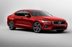 Volvo Perkenalkan Tiga Sedan Model Seri 60