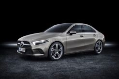 Mercedes-Benz New A-Class Seharga Rp899 Juta Mengaspal di Indonesia