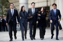 Pewaris Samsung Diminta Rendah Hati Terima Keputusan Pengadilan