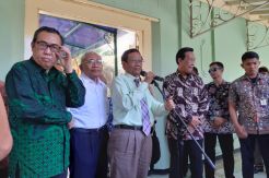 Temui Sultan HB X, Mahfud MD Nonaktif dari Penasihat Gubernur DIY