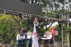Datangi Istana, Aliansi Mahasiswa dan Pemuda Bergerak Suarakan 9 Tuntutan