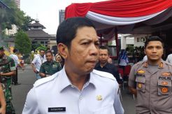 Anggarkan Lem Aibon...