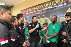 Napi WN Malaysia Kendalikan Komplotan Pemasok Sabu ke Kampung Ambon