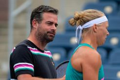 Raemon Sluiter Pilih Pisah, Kiki Bertens Gandeng Elise Tamaela