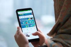 Tokopedia Permudah Belanja...