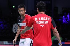 Hendra/Ahsan Menang Duel Sengit, Fajar/Rian Menang Cepat 26 Menit