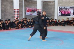 187 Pesilat Sitembak Perebutkan Piala Bergilir Bupati Buleleng