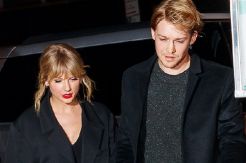 Mau Tahu Rahasia Awet Pacaran Joe Alwyn dan Taylor Swift?