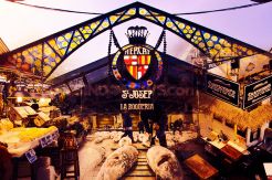 Pasar-pasar Tradisional...