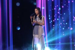 Adu Rayu Dian Amanda...