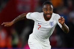 Dicoret dari Timnas Inggris, Sterling : Saya Tak Punya Masalah dengan Gomez