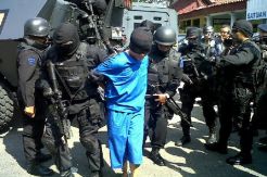 Densus 88 Antiteror Ringkus Terduga Teroris Ahli Pembuat Bom