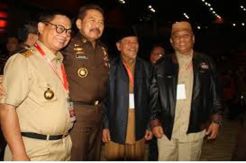 Rakornas Pemerintah Jadi Ajang Reuni Rusli dan Burhanuddin
