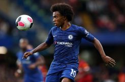 Tunggu Akhir Musim, Barcelona Ingin Dapatkan Willian Secara Gratis