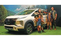 Mitsubishi Xpander Cross...