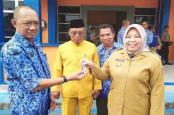 Atasi Karhutla, Bupati Kobar Nurhidayah Bentuk Masyarakat Peduli Api