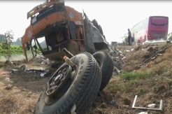 Kecelakaan Maut di Tol Pasuruan-Probolinggo, Tokoh Kampung Tewas Sekeluarga