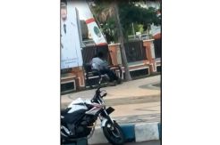 Viral, Pasangan ABG Asyik Bercumbu di Siang Hari di Taman GOR Pasuruan
