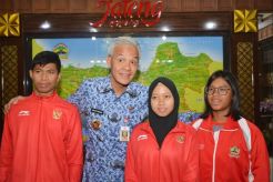 Ganjar Temui Karisma, Atlet Difabel Peraih Emas di Kejuaraan Dunia Atletik