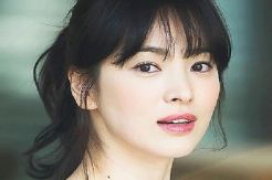 Song Hye Kyo Sumbang...