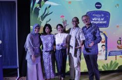 Perkuat Imajinasi dengan Dongeng
