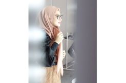 Tak Hanya Stafsus, Sosok Cantik Ini Dipercaya Jadi Jubir Jokowi