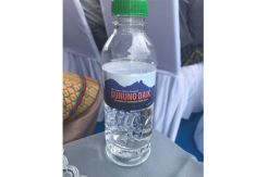 Bupati Lingga Alias Wello Berdayakan Air Minum Para Raja