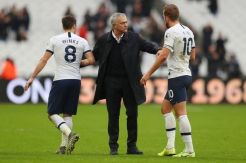 Kane Ingin Mourinho Akhiri Paceklik Gelar Tottenham Hotspur