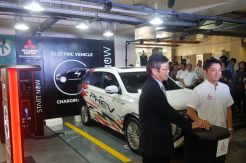 Mitsubishi Sediakan Stasiun Quick Charger di Plaza Senayan