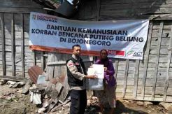 Angin Kencang dan Hujan Es Landa Bojonegoro, ACT-MRI Distribusikan Bantuan