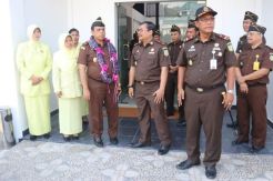 Kejati Sulbar Kunjungi...