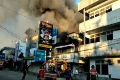 Komplek Pertokoan di Pontianak Selatan Terbakar