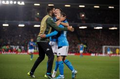 Napoli Robek Gawang Liverpool di Babak Pertama
