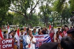 Masyarakat Cinta Papua...