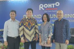 Rohto Hadirkan Dua Solusi untuk Atasi Mata Kering dan Iritasi