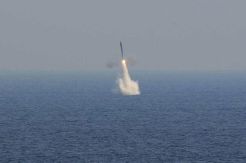 India Sukses Uji Coba Rudal Supersonik BrahMos di Laut Arab