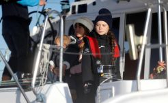 Aktivis Iklim Greta Thunberg Tiba di Pelabuhan Lisbon
