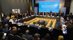 Maduro dan Aliansinya Dilarang Terbang di 15 Negara