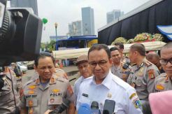 Anies Sebut Penyerobot Jalur Sepeda Bisa Terkena Tilang Elektronik