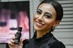 Foundation dengan Bahan Botani