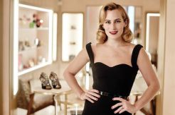 Charlotte Olympia Desainer...