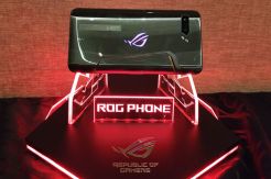 Begini Kinerja Handphone Bertampang Sangar saat Digunakan Bermain Game