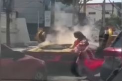 Beredar Video Lamborghini Aventador Terbakar, 2 Penumpang Cantik Selamat