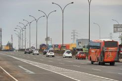 Catat, Ini Puncak Arus Libur Nataru di Tol Tangerang-Merak