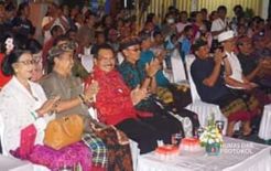 Semarapura Klod Kangin Gelar Pesta Budaya